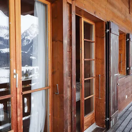 Chalet In Chateau-D X Near Gstaad Ski Resort 샤또데