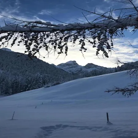 Chalet In Chateau-D X Near Gstaad Ski Resort